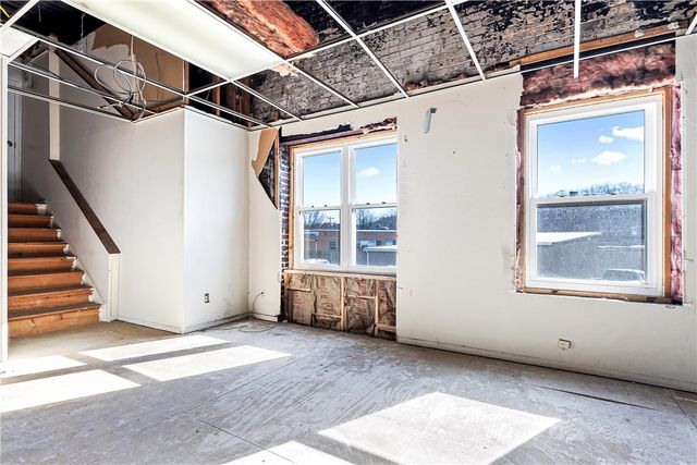 1045 N Canal St, Sharpsburg, PA 15215