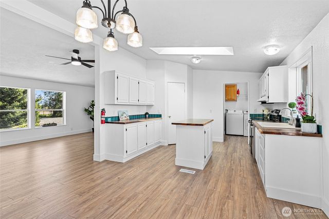 9837 Guide Meridian Road, Lynden, WA 98264