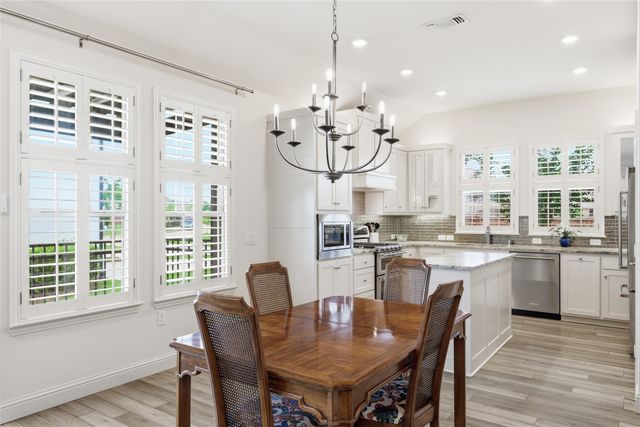 3806 Crested Eagle Way, Arlington, TX 76005