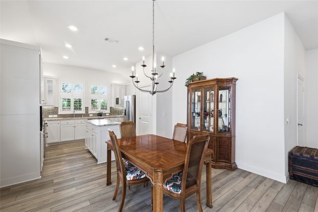 3806 Crested Eagle Way, Arlington, TX 76005