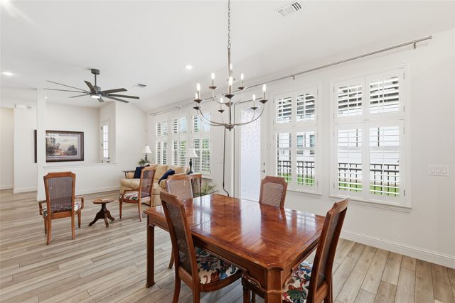 3806 Crested Eagle Way, Arlington, TX 76005