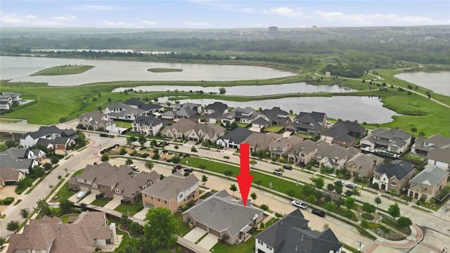 3806 Crested Eagle Way, Arlington, TX 76005