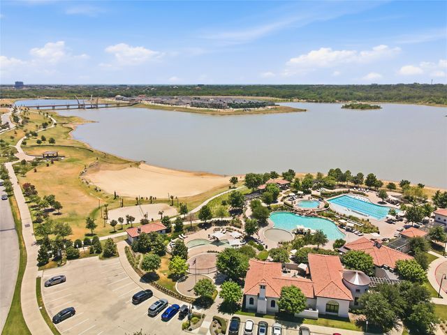 3806 Crested Eagle Way, Arlington, TX 76005