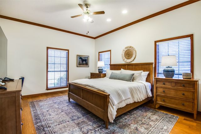 4920 Glen Oaks Circle, Aubrey, TX 76227
