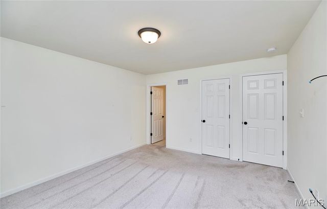 526 Brookside Forest Court, O'fallon, MO 63366