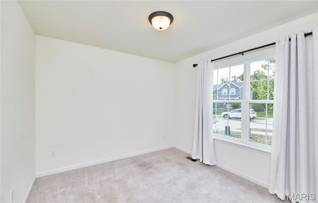526 Brookside Forest Court, O'fallon, MO 63366