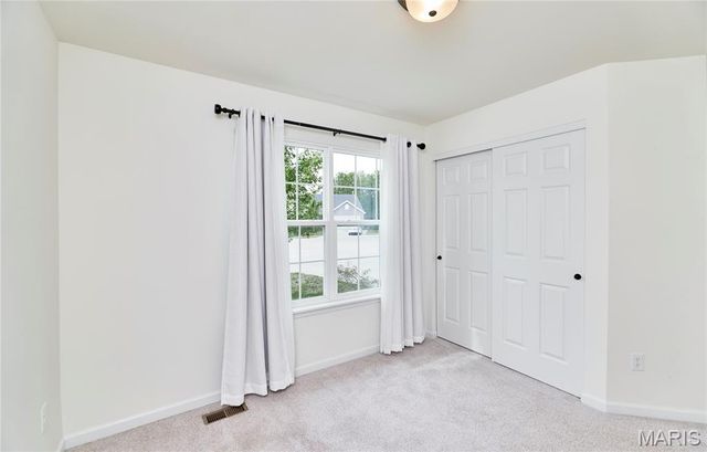 526 Brookside Forest Court, O'fallon, MO 63366