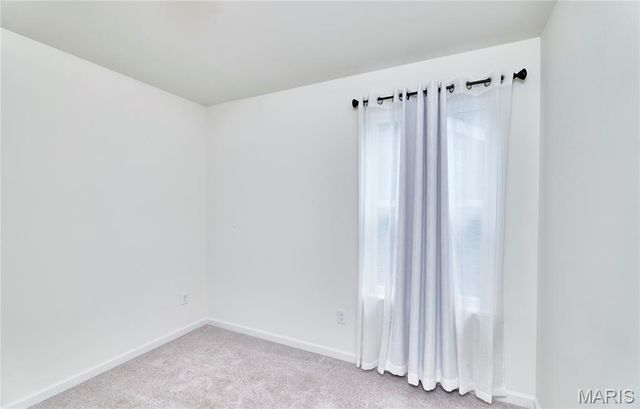 526 Brookside Forest Court, O'fallon, MO 63366