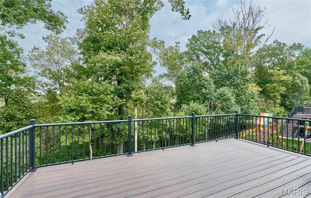 526 Brookside Forest Court, O'fallon, MO 63366