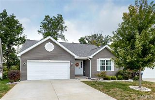 526 Brookside Forest Court, O'fallon, MO 63366