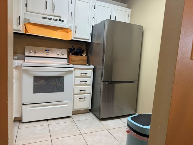 60 Woodland Drive 104, Vero Beach, FL 32962