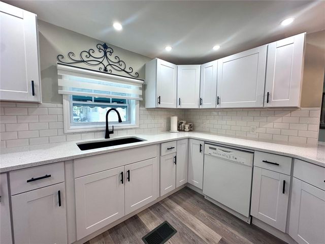 1100 BELCHER ROAD S 498, Largo, FL 33771