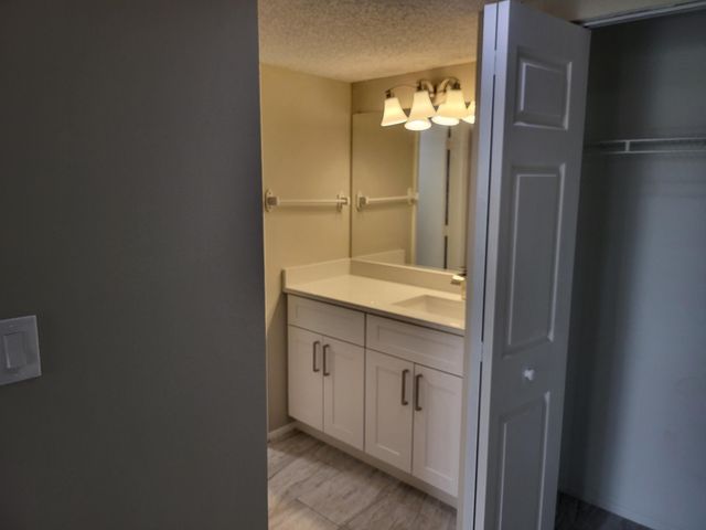1562 SE Royal Green Circle 201, Port St. Lucie # 201, Port St Lucie, FL 34952