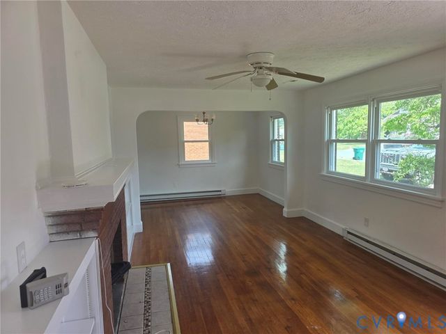 2310 Dee Kay Dr, Henrico, VA 23228