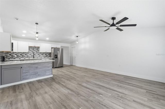 34071 MADISON AVENUE, Dade City, FL 33523