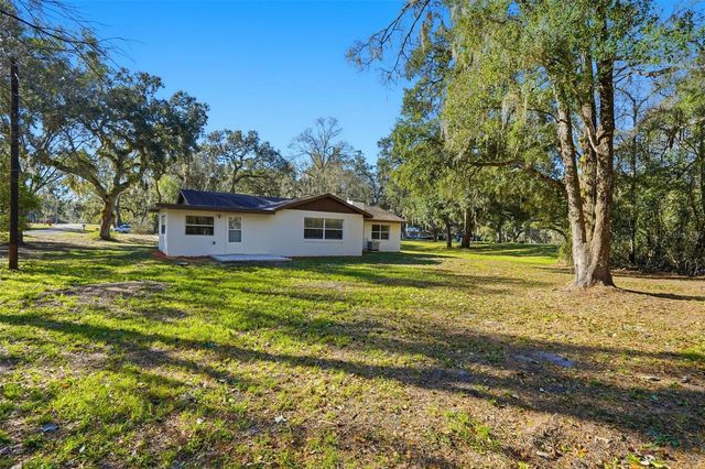 34071 MADISON AVENUE, Dade City, FL 33523
