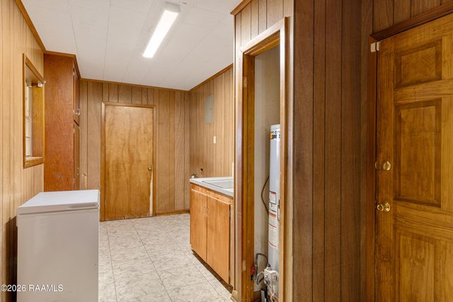 5204 Northside Road, New Iberia, LA 70563