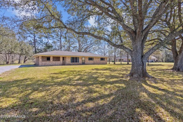 5204 Northside Road, New Iberia, LA 70563
