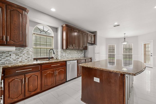 817 Mallard Drive, Forney, TX 75126