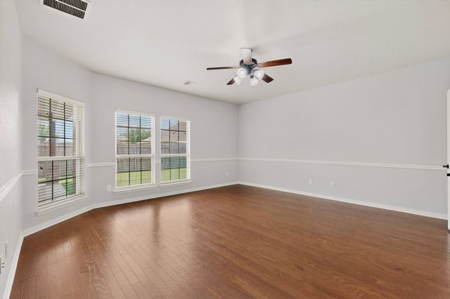 817 Mallard Drive, Forney, TX 75126