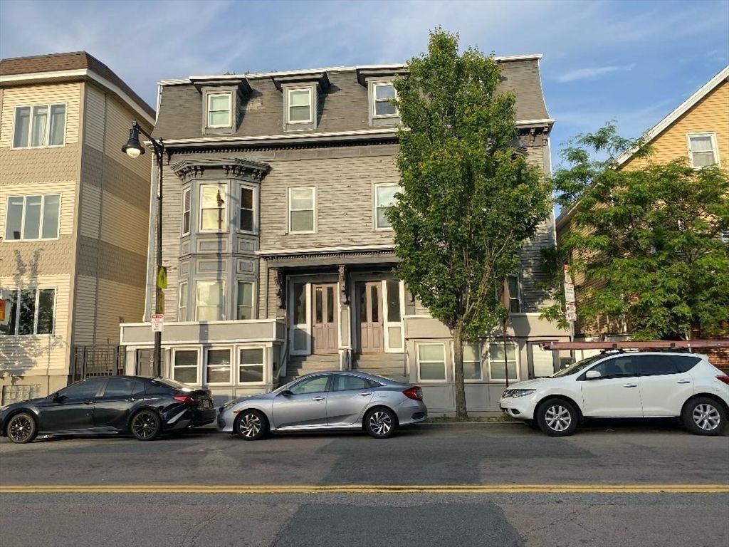 608 S Dorchester Ave S, Boston, MA 02127