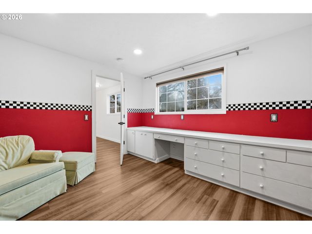 2439 QUINCE St, Eugene, OR 97404