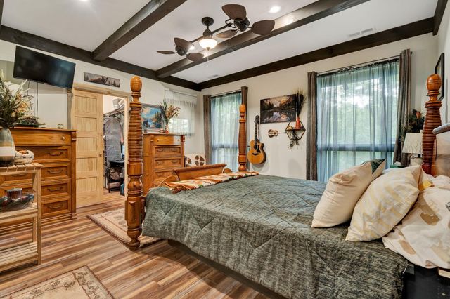 341 Acorn Gap Road, Sweetwater, TN 37874