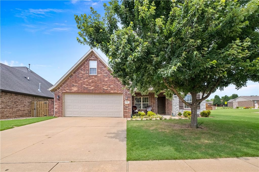 6502 S 49th Street, Rogers, AR 72758