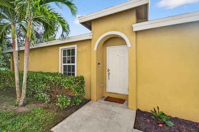 4432 NW 1st Terrace, Deerfield Beach, FL 33064