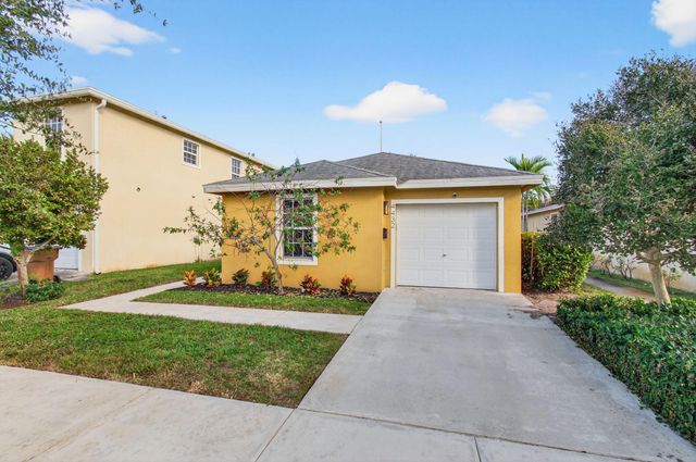 4432 NW 1st Terrace, Deerfield Beach, FL 33064