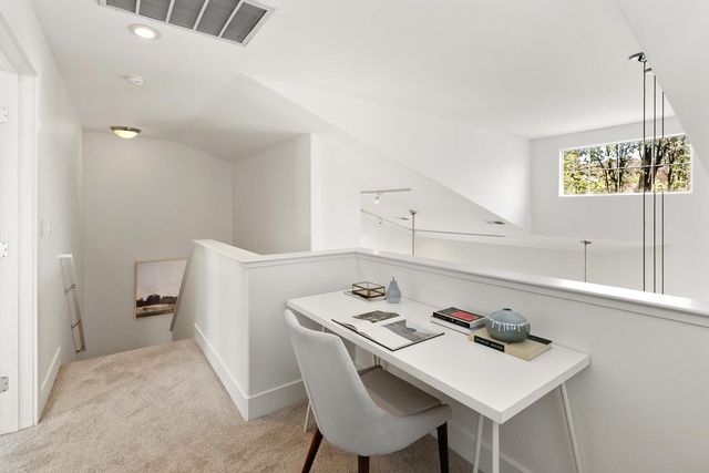 1237 Kondos Ave, Sacramento, CA 95814