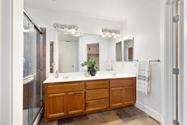 1237 Kondos Ave, Sacramento, CA 95814