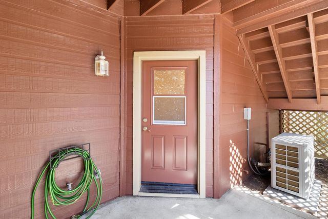 1237 Kondos Ave, Sacramento, CA 95814