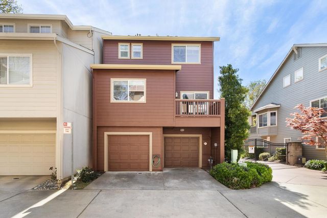 1237 Kondos Ave, Sacramento, CA 95814