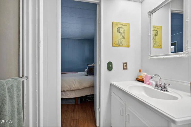 5540 W 5th 111, Oxnard, CA 93035