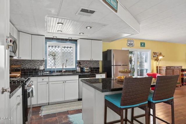 5540 W 5th 111, Oxnard, CA 93035