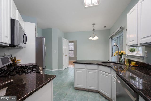 19 RIDER TER, Princeton, NJ 08540