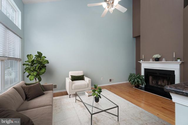 19 RIDER TER, Princeton, NJ 08540