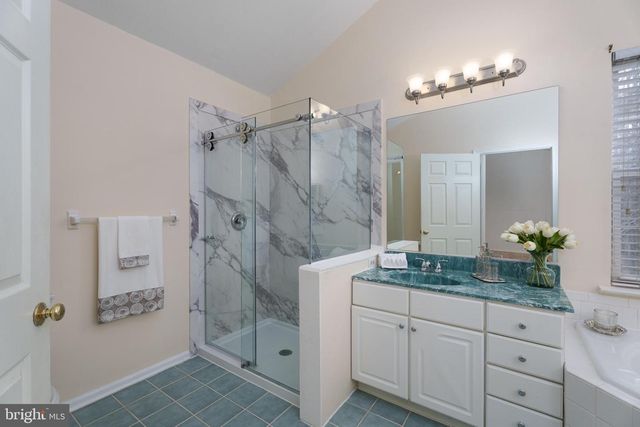 19 RIDER TER, Princeton, NJ 08540