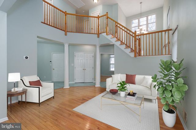 19 RIDER TER, Princeton, NJ 08540