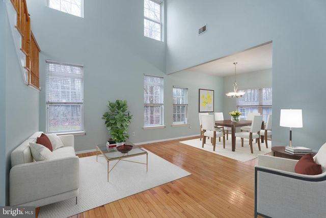 19 RIDER TER, Princeton, NJ 08540