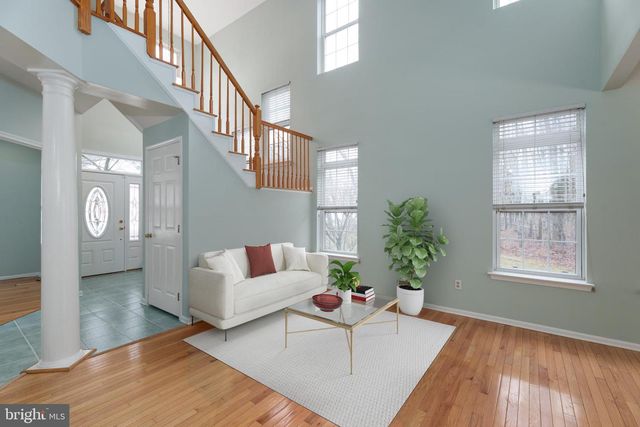 19 RIDER TER, Princeton, NJ 08540