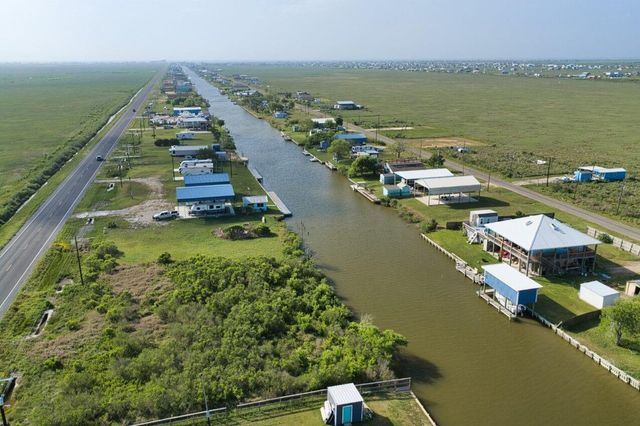 24760 Fm-457, Sargent, TX 77414