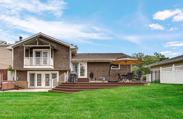 9424 Chestnut Lane, Munster, IN 46321