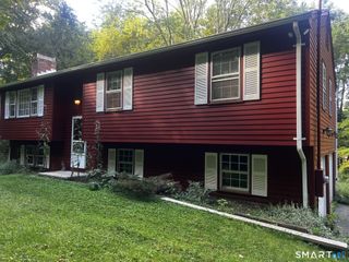 206 West Lake Avenue, Guilford, CT 06437