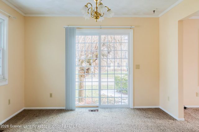 405 Gainsborough Drive, East Lansing, MI 48823