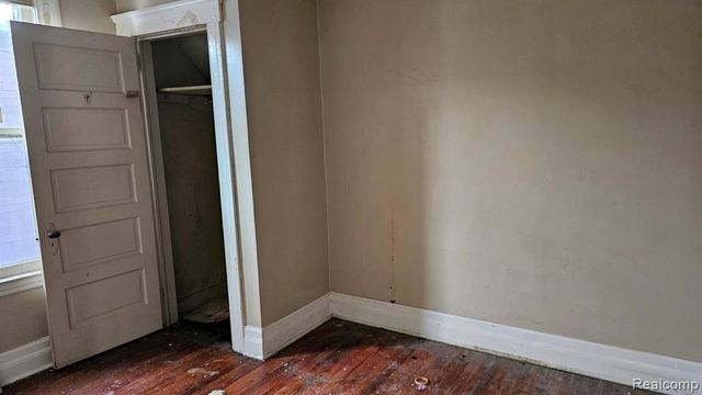 3011 Crane Street, Detroit, MI 48214