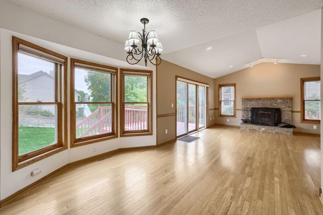 18170 87th Place N, Maple Grove, MN 55311
