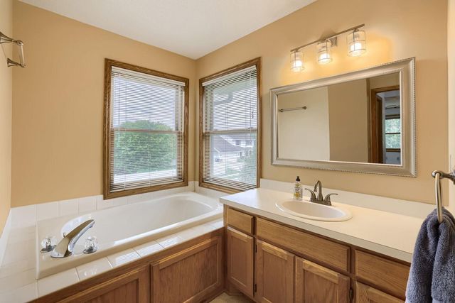 18170 87th Place N, Maple Grove, MN 55311