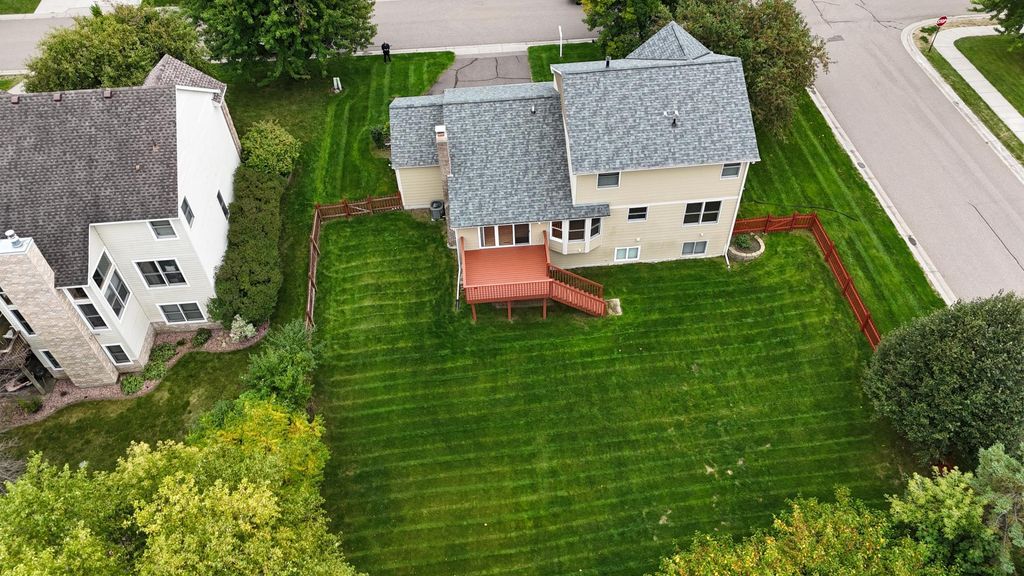 18170 87th Place N, Maple Grove, MN 55311 — photo 5
